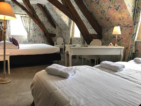 Trois lits enfants ou adolescents chambre Parme