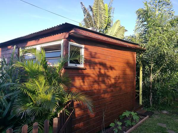 Bungalow-en-bois-Ti-Caze-Nature-Hébergement-nature-à-Étang-Salé