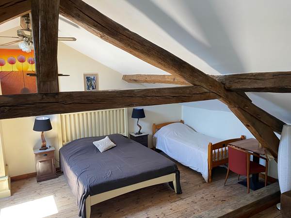 Photo de la Chambre Champagne - Chambres d'hôtes La Grange Richard à Dinsac