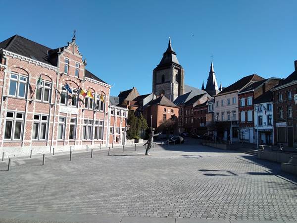 08.08.2026 - L'histoire des places publiques dans le centre-ville 1