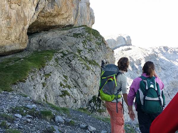 Entrée de la vire de l'escuzana