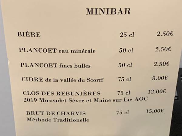 Minibar Prestige contenu  de l´hôtel de charme à Quimperlé