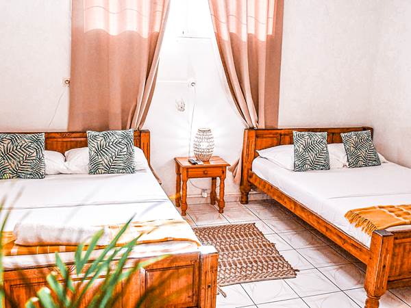 HOTEL OASIS DESIRADE STUDIO