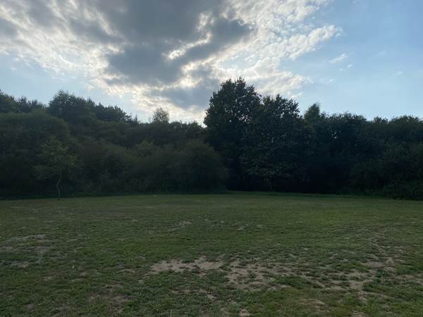 Terrain gauche