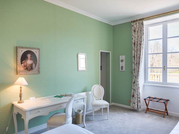 Chambre Verte Château double ou quadruple avec bureau