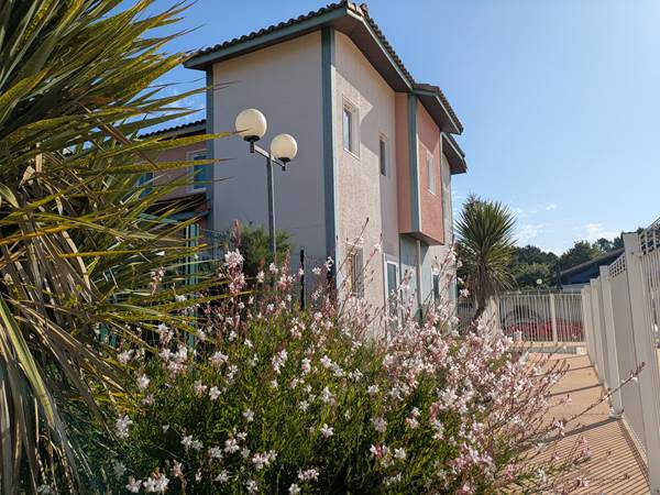 Façade 