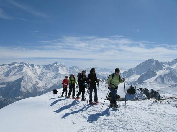 Randonnée hivernale sur les crêtes de l'Ardiden
