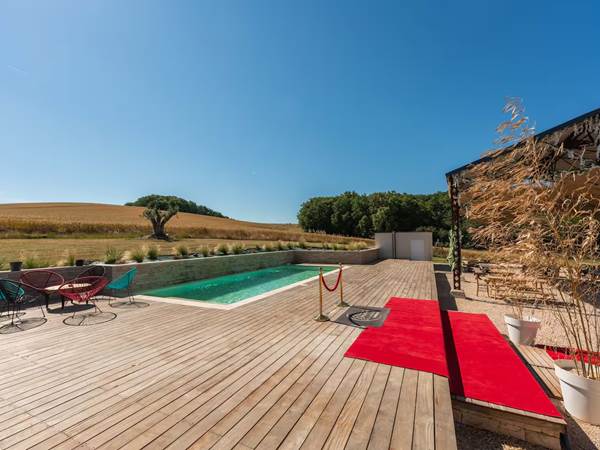 6663ccd0-acaf-4a78-b09e-709920a527ee