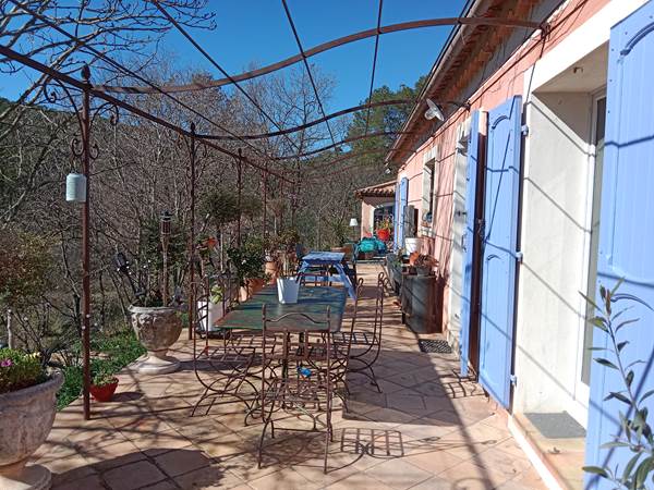 Vue de la Grande Terrasse du Mas