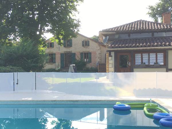 Caseta ext 02