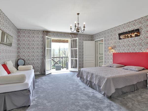Gîte Junior Suite Gentilhommière 31-32 avec balcon - Chambre de 2 à 4 personnes