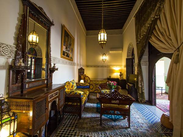 SUITE SERAIL