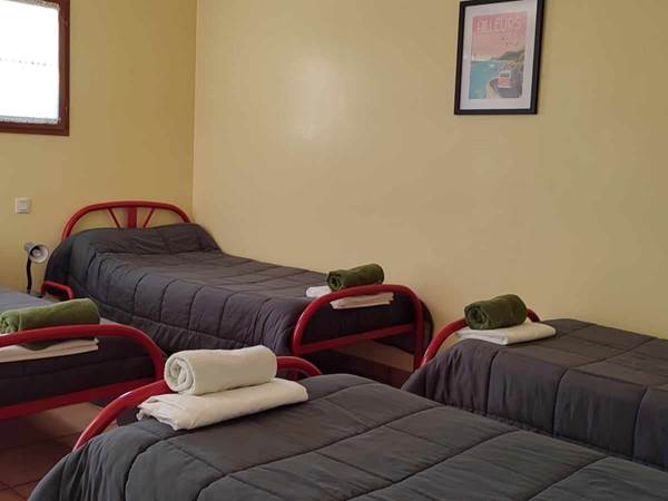 COMPOSTELLE HOTEL OSTABAT-presta