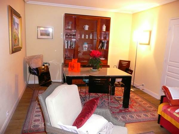 Appart St Jean de Luz séjour.jpg