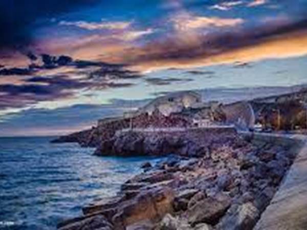 Le Brise lames et le Théâtre de la mer-presta