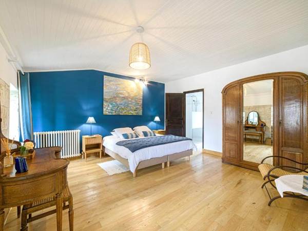 chambre-hote-courbiac-piscine