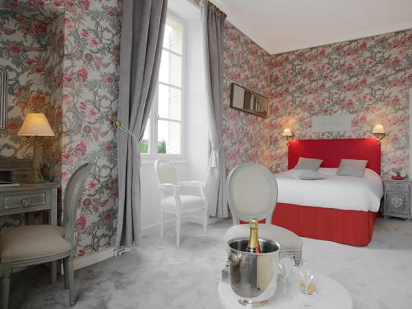 Chambre Pivoine 3 château pour couple ou avec enfants
