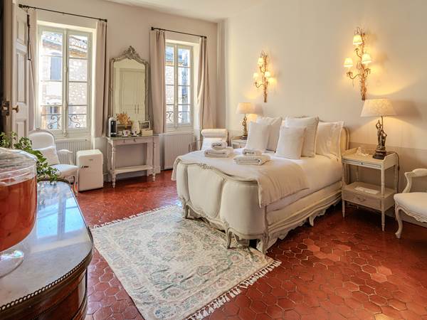 Suite Violette chambre 1 lit 140x200