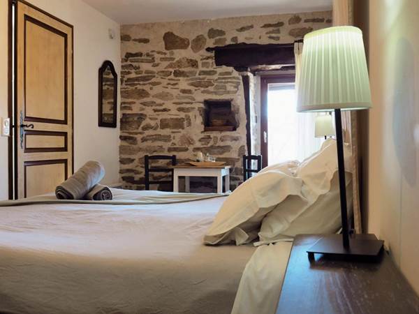 LA FERME DE VAZERAT - La Chambre Guepier - Lit Double-presta