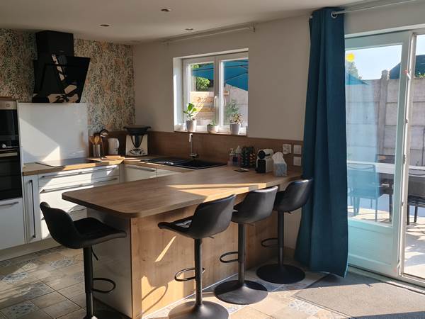 Logement avec grande cuisine ouverte pour savourer un week-end  en famille près de Lille