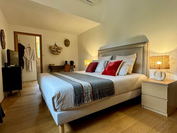 La serre des Mourgues-Chambre Marius