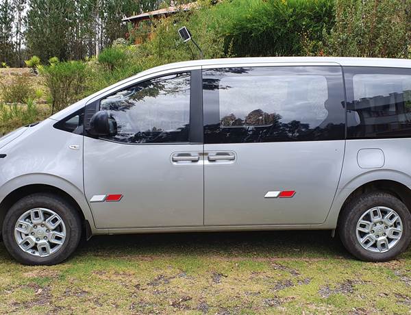 Van STARIA Hyundai Full airbag