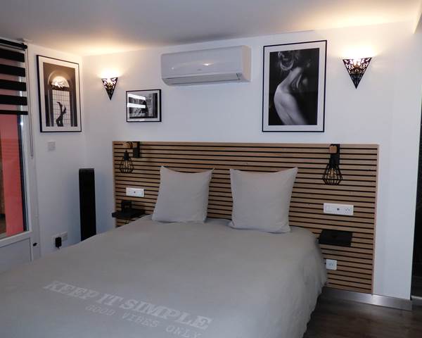 Lit Queen-Size Chambre Emmanuelle