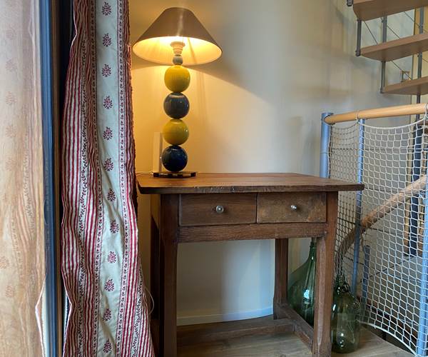 salon-lumiere-naturelle-gite-hautes-alpes-baratier