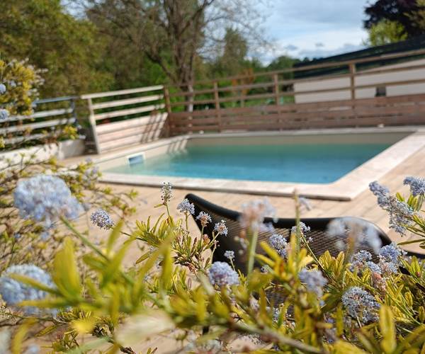 7 - au-bouchon-17-meuble-de-tourisme-gite-seminaires-nouvelle-piscine-2024