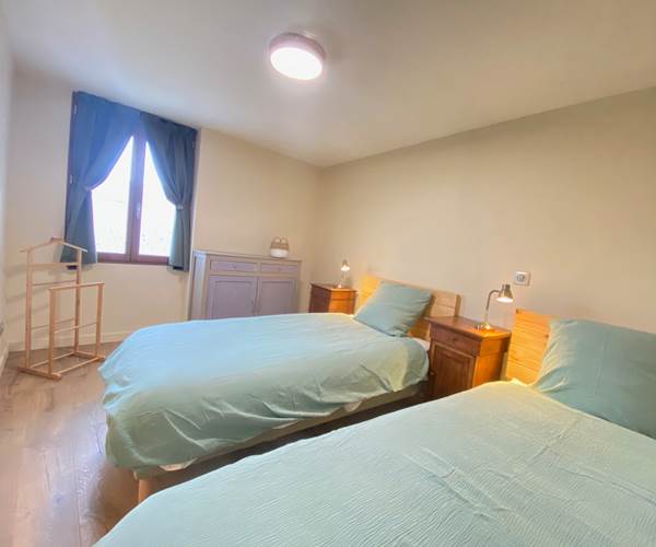 chambre-famille-gite-hautes-alpes-baratier-vacances-enfants