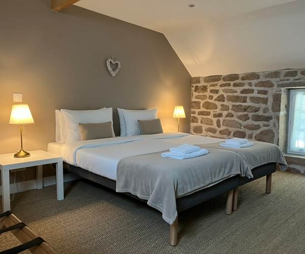 Chambre gîte 2 places - Gîtes Vassivière Le Fer A Cheval