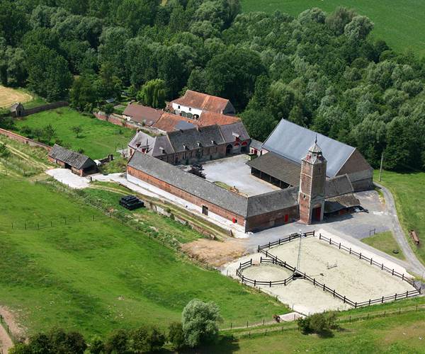 ®GitesLaFermeduParc_vueaérienne