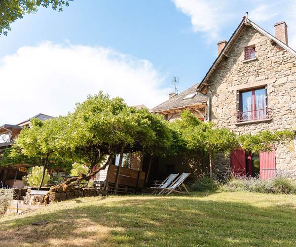 Les_sources_gite_de_charme_Objat_correze_piscine_x_Nastasia_Papiez-274