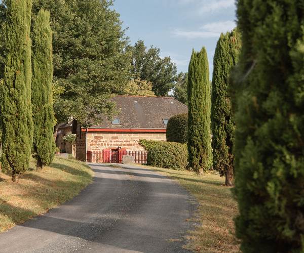 Les_sources_gite_de_charme_Objat_correze_piscine_x_Nastasia_Papiez-401