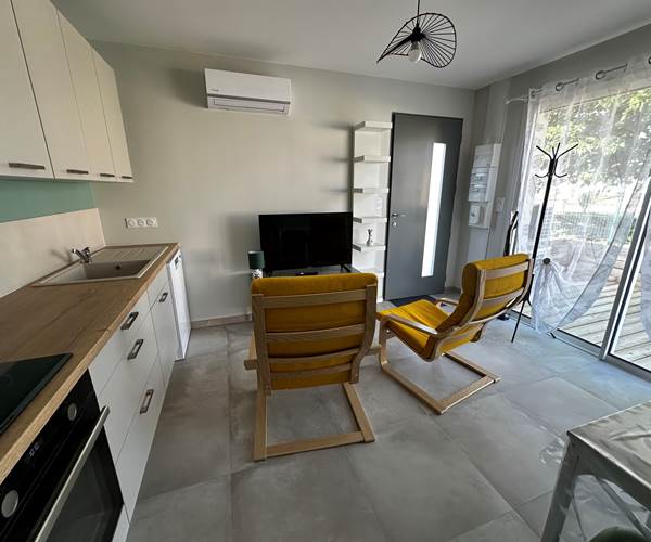 Logement 2 Equilibre LE MAINE LOREVA CONSTANT vue salon 2