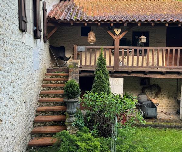 accès à la chambre du Meunier