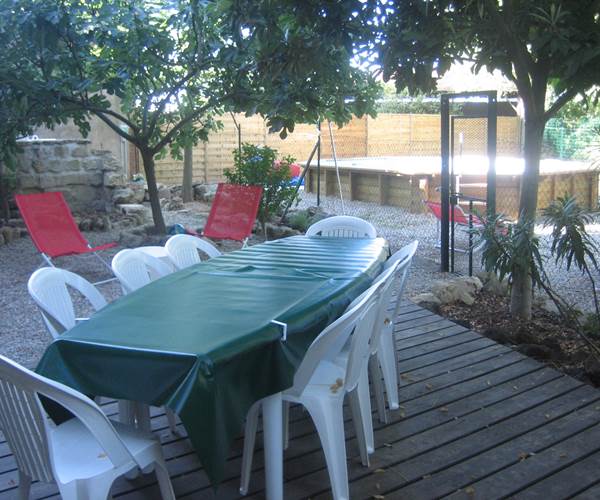 gite-montagnac-piscine.jpg
