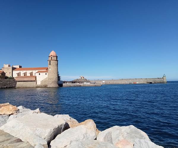 Le Mas Palegry chambres d'hôtes Perpignan - Collioure le village préféré des français l'église