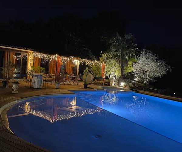 Piscine extérieure