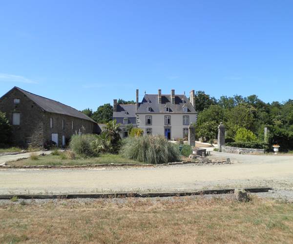 chateau proche du mont saint michel en Normandie