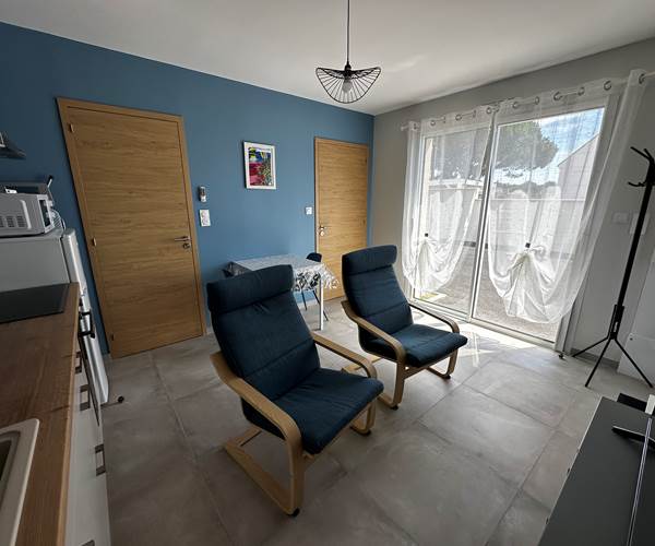 Logement 1 LE MAINE LOREVA CONSTANT vue salon