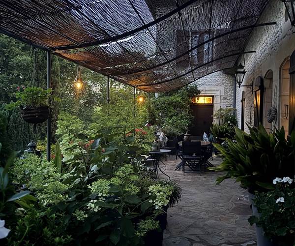 La terrasse le soir