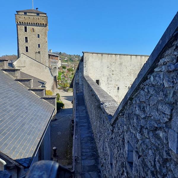 Le donjon du château de Lourdes-photo-gallery