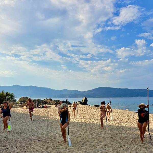 Abbartello kayak Corse échauffement à terre qi gong du bâton-photo-gallery