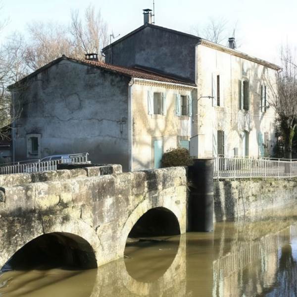 pont et rivie`re-photo-gallery
