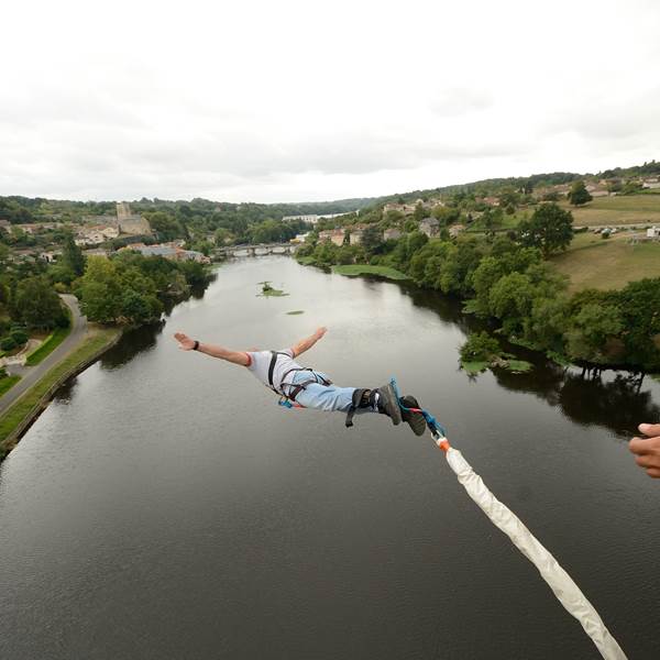 Saut élastique - LV L'IJ - 2017 - ©Momentum Productions Mickaël Planes (19)-photo-gallery