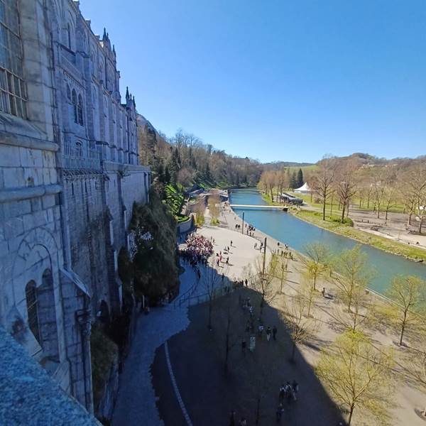 Le sanctuaire de Lourdes et le gave de Pau-photo-gallery