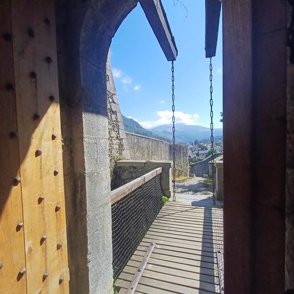 pont levi chateau-photo-gallery