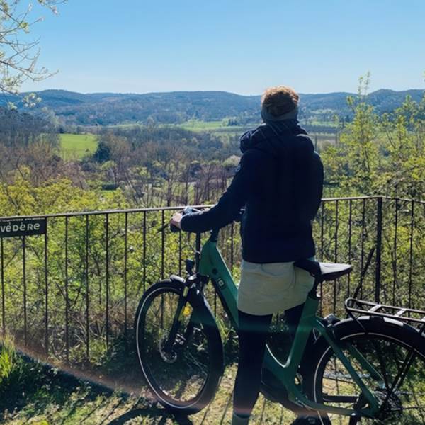 Point de vue du Bugue - Panorama exceptionnel sur la valle´e de la Ve´ze`re-photo-gallery