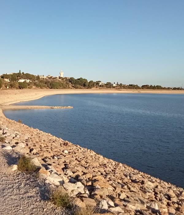 Le Mas Palegry chambres d'hôtes - le soleil se couche au lac de Villeneuve de la Raho